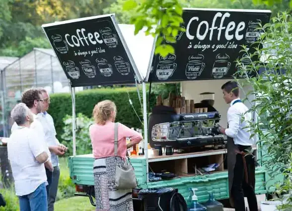 piaggio met barista voor speciale events bij bedrijven - powered by Advance Events