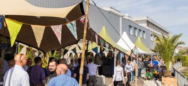 bedrijfsfestival op eigen locatie organiseren- advance events heeft alles in eigen beheer voor een succesvol festival op eigen terrein