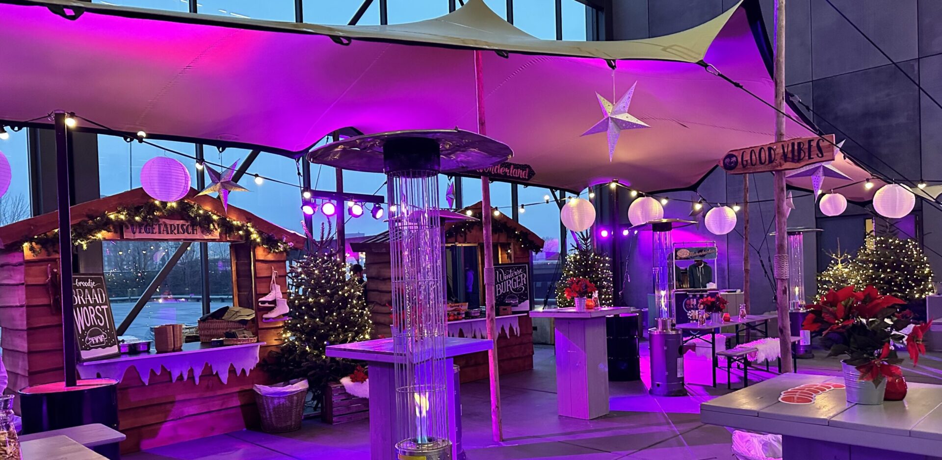 Kerstfestival op eigen locatie voor bedrijven als invulling van de kerstborrel of het kerstfeest - advance events 01