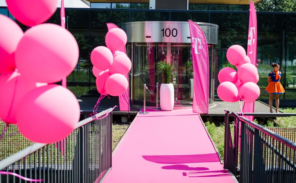 Officiele opening organiseren bedrijfsopening openingsfeest openingsevenement openingsevent feestelijke opening nieuw pand openen vieren openingsact openingshandeling