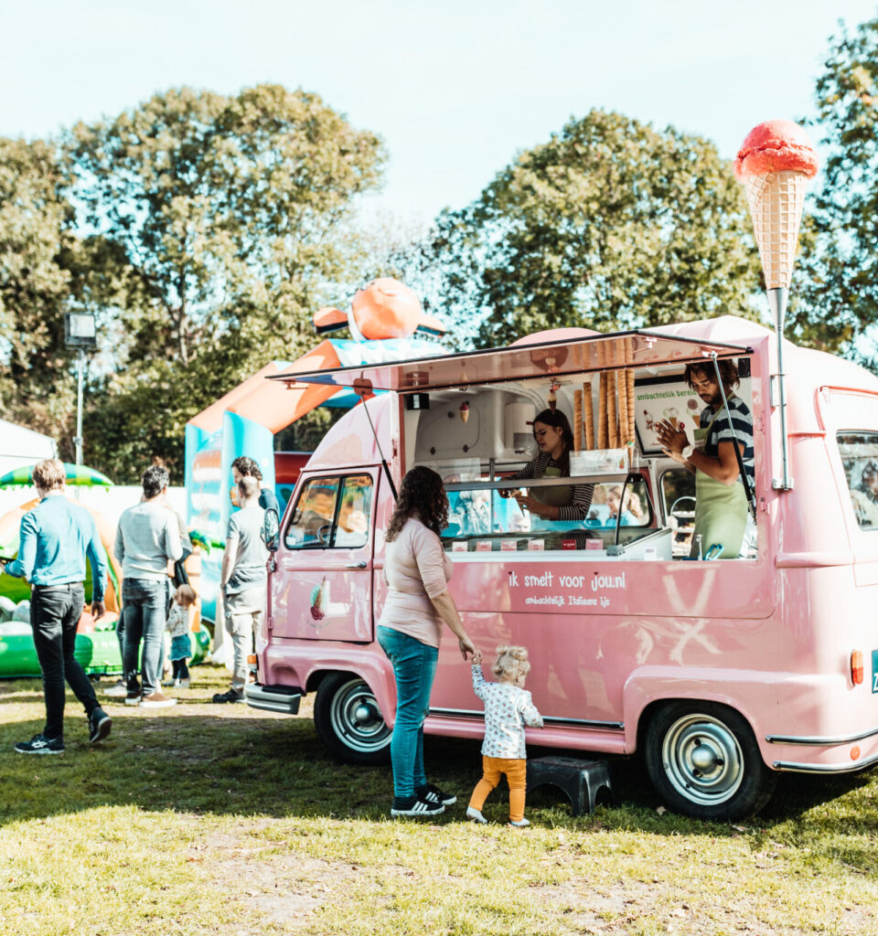 Familiefestival op eigen locatie organiseren - familiedag voor op het bedrijf door Advance Events