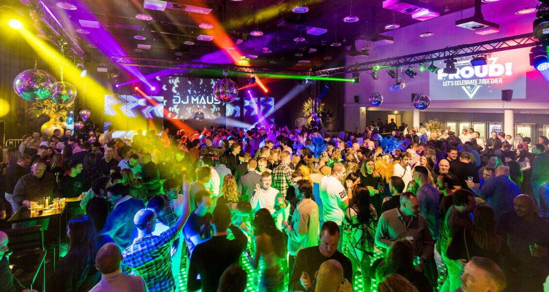 advance events personeelsfeest externe locatie feestzaal lichtshow