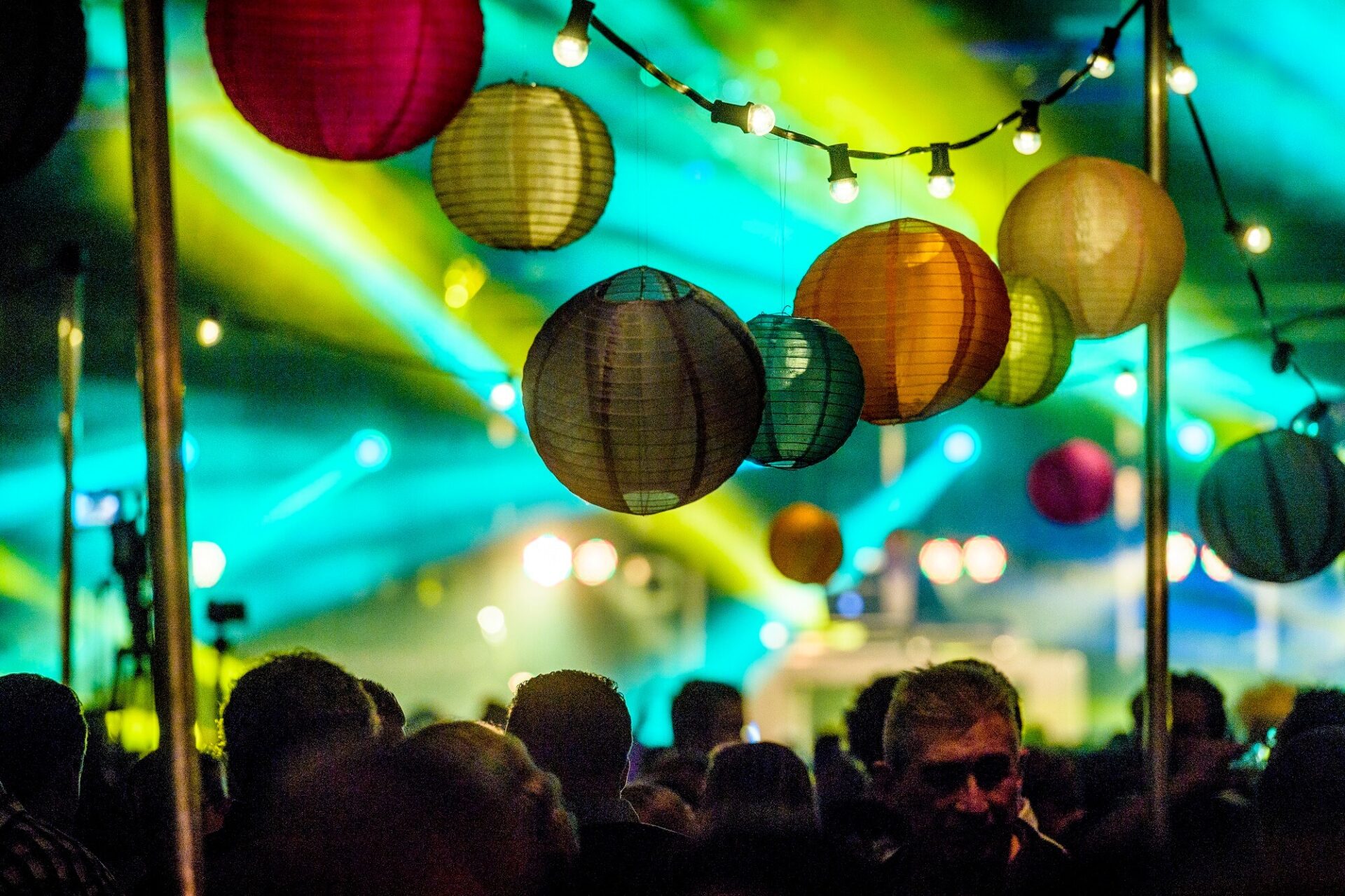 festival feestconcept voor de invulling van een personeelsfeest of bedrijfsfeest