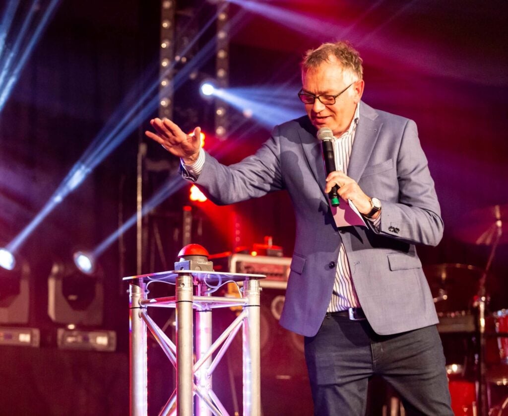 openingsfeest organiseren feestelijke opening openingsevent openingsevenement evenementenbureau bedrijfsfeest personeelsfeest feest event evenement organisatiebureau