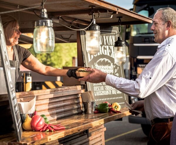 foodtruckfestival organiseren foodtrucks foodtruck evenement event evenementenbureau advance events rotterdam schiedam vlaardingen zomerfestival winterfestival