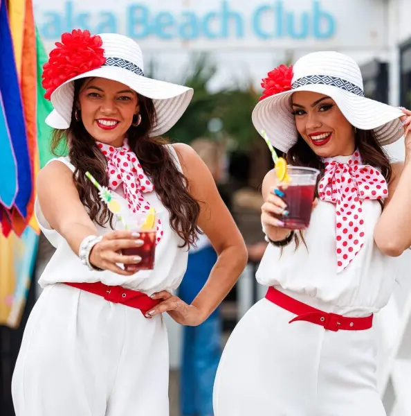 ibiza party zomerfeest zomerevent summer event feestavond beachparty organiseren personeel medewerkers advance