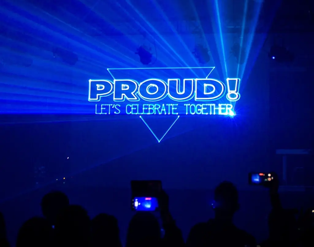 lasershow openingsact personeelsfeest bedrijfsfeest proud advance events evenementenbureau