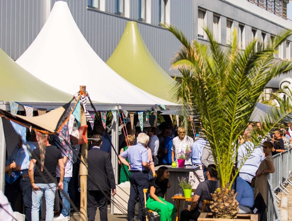 open dag, familiedag, zomerborrel zomerfeest zomerevenement zomerparty zomerbarbecue bedrijf bedrijfsfeest zomer eigen terrein locatie advance events