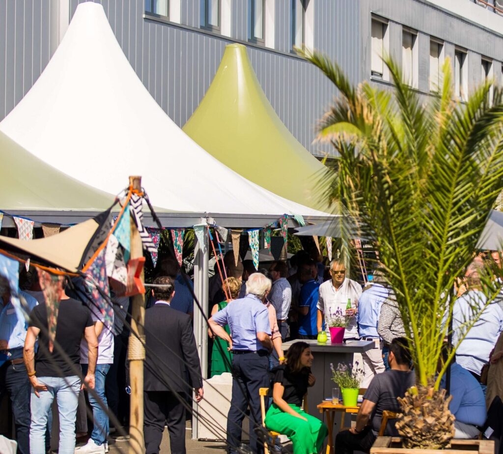 open dag, familiedag, zomerborrel zomerfeest zomerevenement zomerparty zomerbarbecue bedrijf bedrijfsfeest zomer eigen terrein locatie advance events