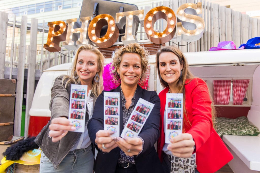 zomerfeest zomerborrel zomerfestival 2 organiseren op het bedrijf eigen locatie werk zomerfeest personeelsfeest bedrijfsfeest advance evenementenbureau