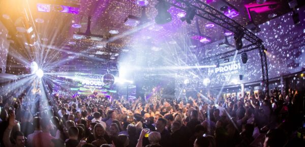 Evenementenbureau Advance Events- event bureau en evenementen organisator. Voor de totaal organisatie van personeelsfeesten- bedrijfsfeesten- jubileumfeesten- open dagen- bedrijfsfestivals en klantendagen