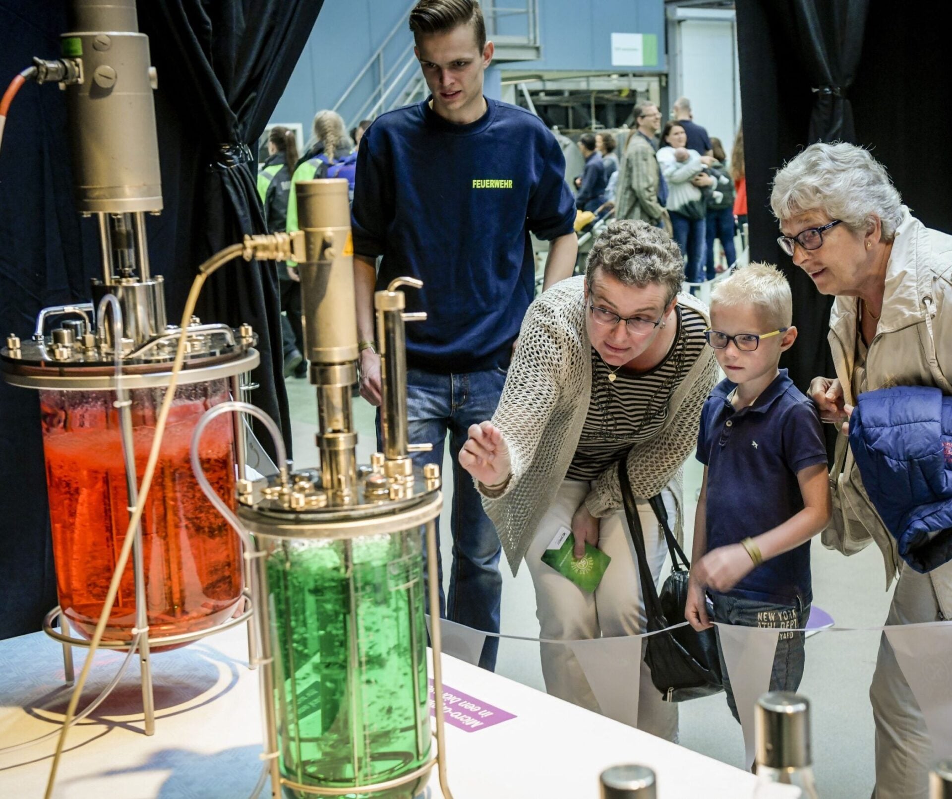 jubileum open dag op eigen locatie voor Koppert, 2.500 bezoekers, medewerkers, familie, omwonenden, van concept tot uitvoering georganiseerd door evenementenbureau Advance Events