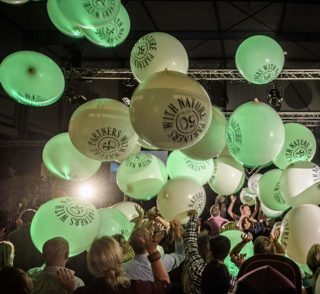 jubileumevenement voor het bedrijf organiseren - eventpartner advance events is specialist - al 20 jaar ervaring en meer dan 2500 events georganiseerd