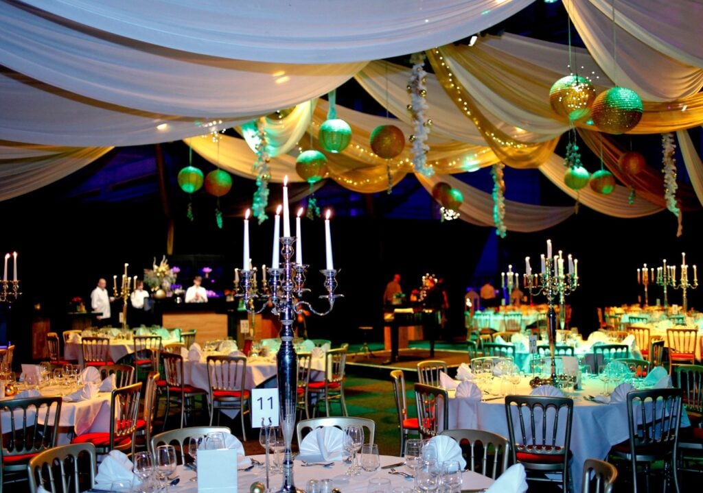kerstfeest- kerstdinner- xmas dinner- sitdown diner- walking dinner- eindejaarsfeest- kerstdiner- advance events 2025
