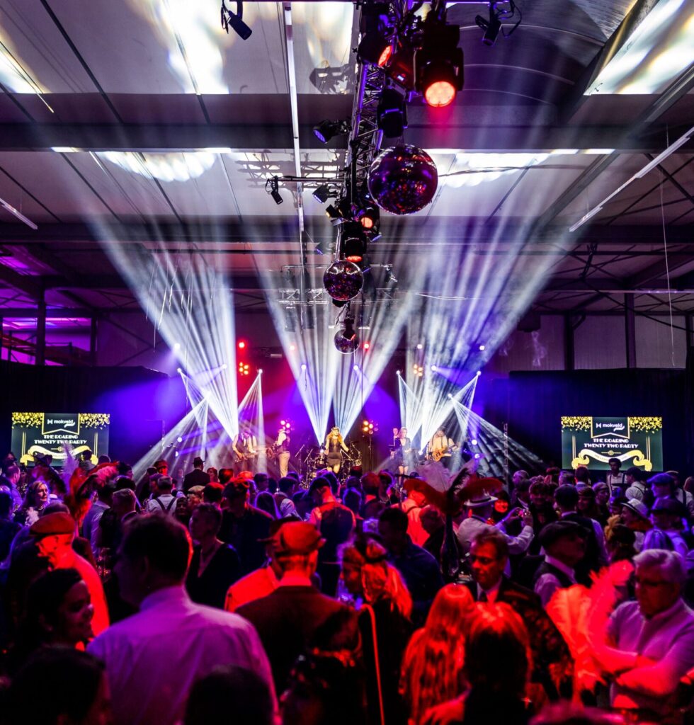 mokveld 100 jaar jubileumfeest in thema roaring twenties kerstevenement advance events feestzaal entertainment muziek band
