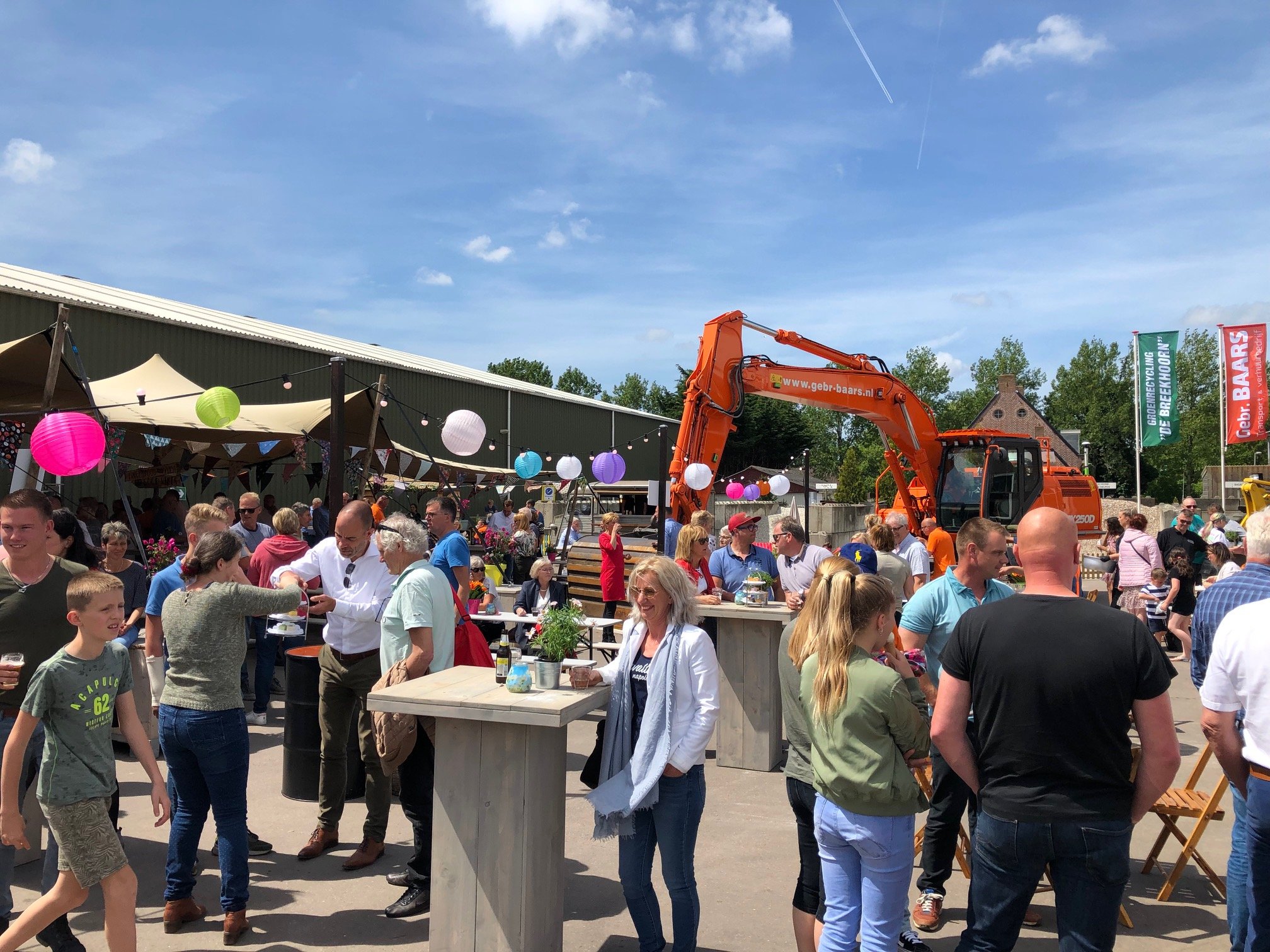 personeelsfeest evenement op het eigen bedrijf zomerborrel