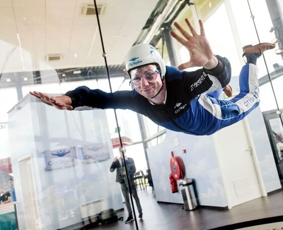 personeelsweekend- bedrijfsweekend- weekendje weg- weekend- bedrijfsuitje- skydiven- advance events- organiseren