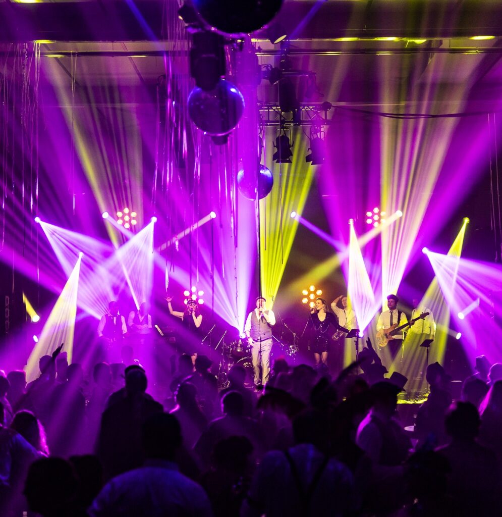 Bedrijfsevent op maat georganiseerd door evenementen organisator advance events- intern bedrijfsevenement voor personeel van Mokveld - 100 jaar jubileum