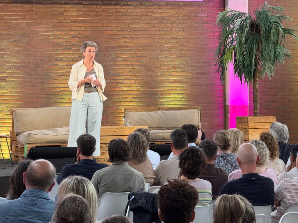 moderator - presentatrice - dagvoorzitter - evenementenbureau - advance events
