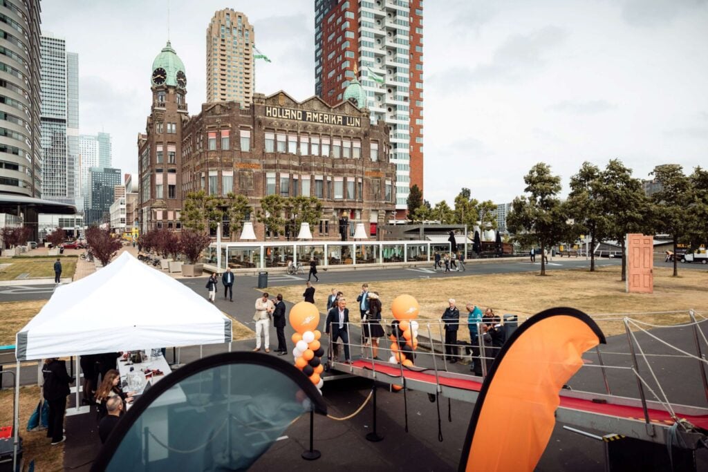 evenement in de rotterdamse haven - nautisch evenement - jubileumevenement