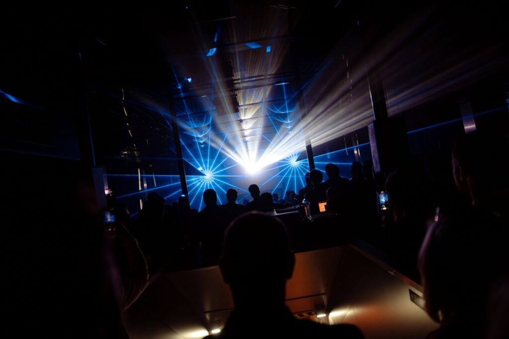 maatwerk lasershow voor jubileumfeesten of voor een bedrijfjubileum