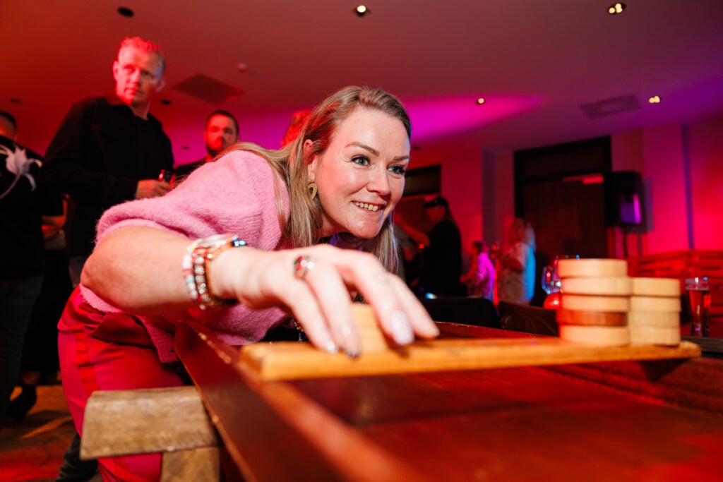 sjoelen 01 - wereldfeest - around the world - feestavond - personeelsfeest