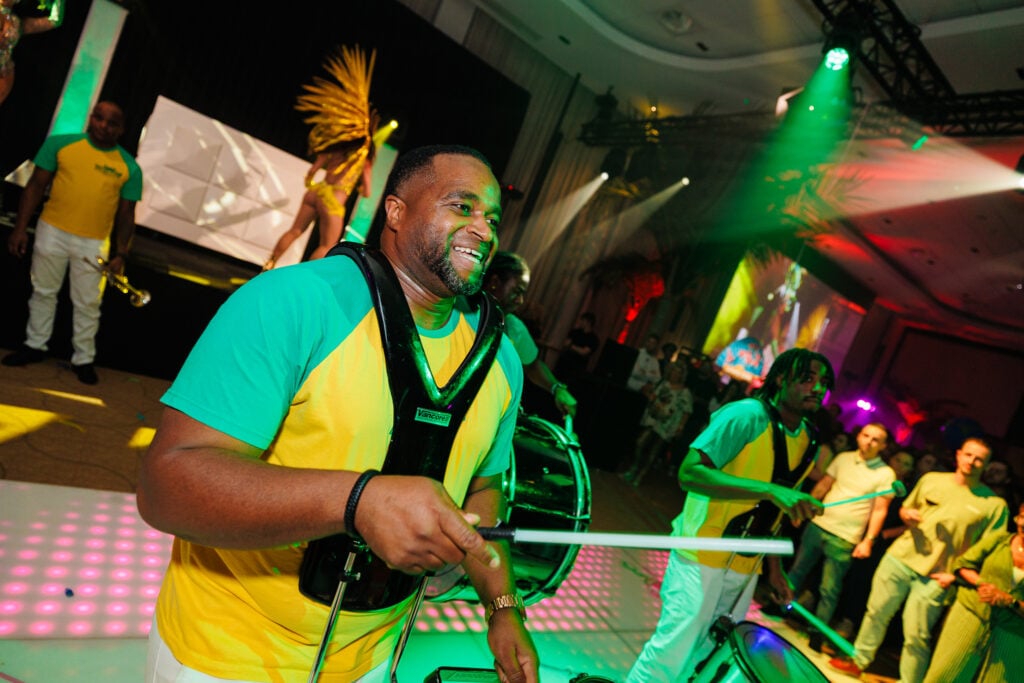 braziliaanse brassband - around the world wereldfeest - personeelsfeest - advance events