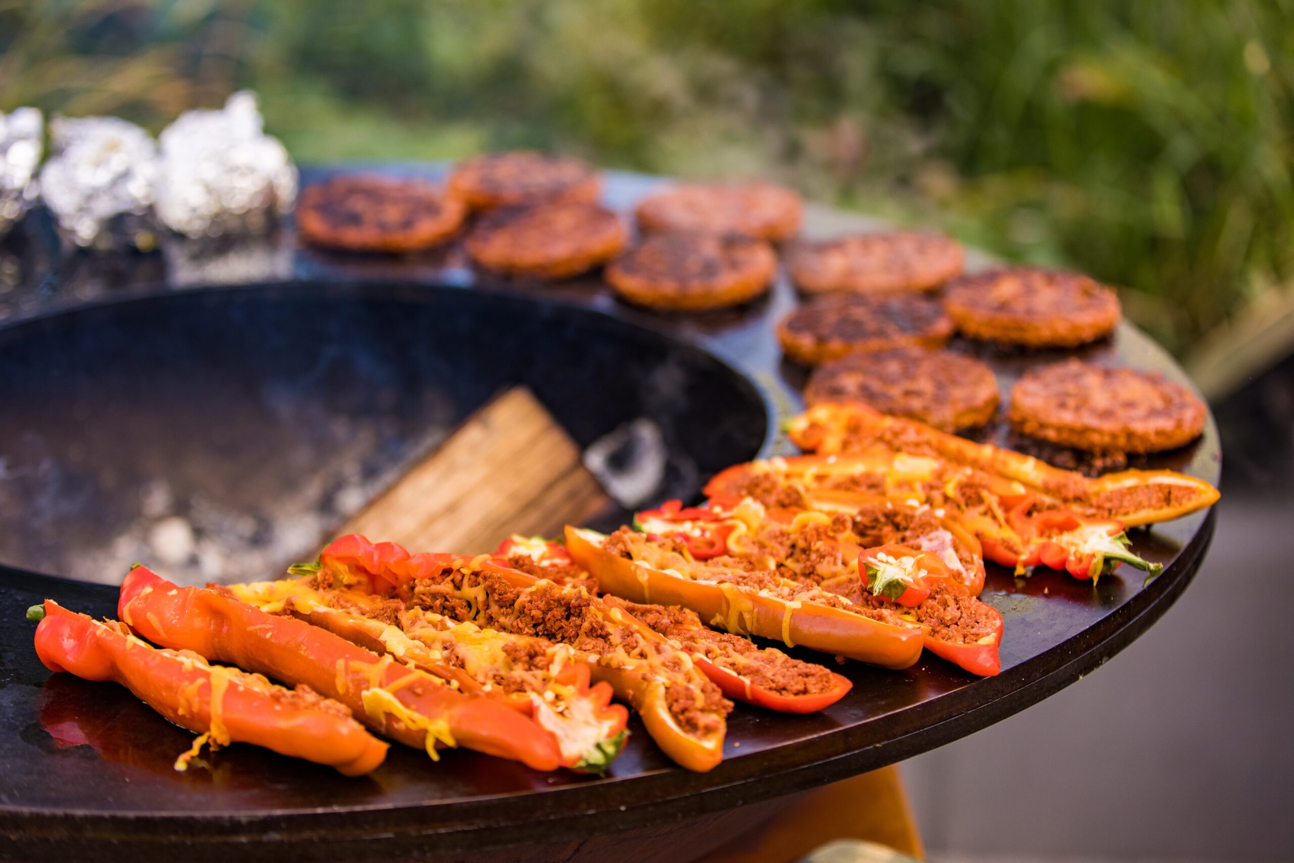 hotdogs- hamburgers- spareribs- chickenfingers- tijdens de Wild West Summerparty is er vanalles te eten voor cowboys en cowgirls