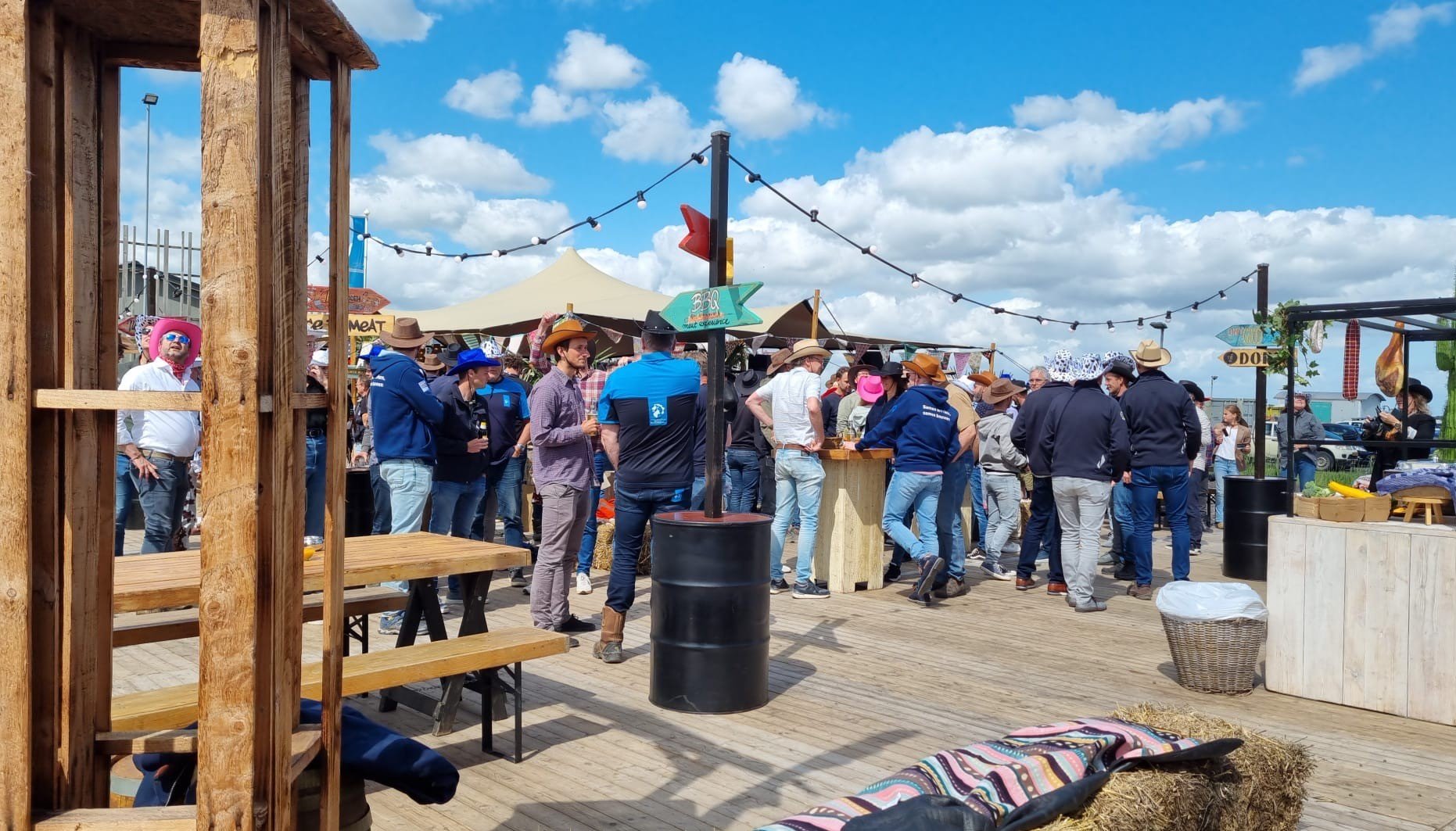 zomerfeest in western sferen - Wild West Summerparty - een themafeest voor op eigen locatie van Advance Events 01