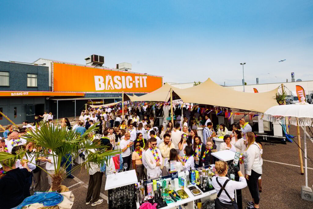 Ibiza Summer Vibes - zomerparty op eigen locatie met Ibiza thema door Advance Events evenementenbureau