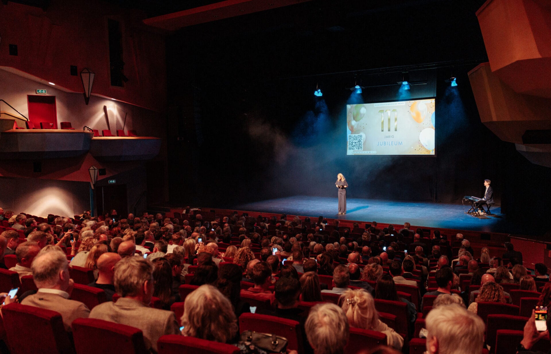 jaarafsluiting met terugblik en dankwoord - ook voor jubileumfeest en personeelsfeest in te zetten