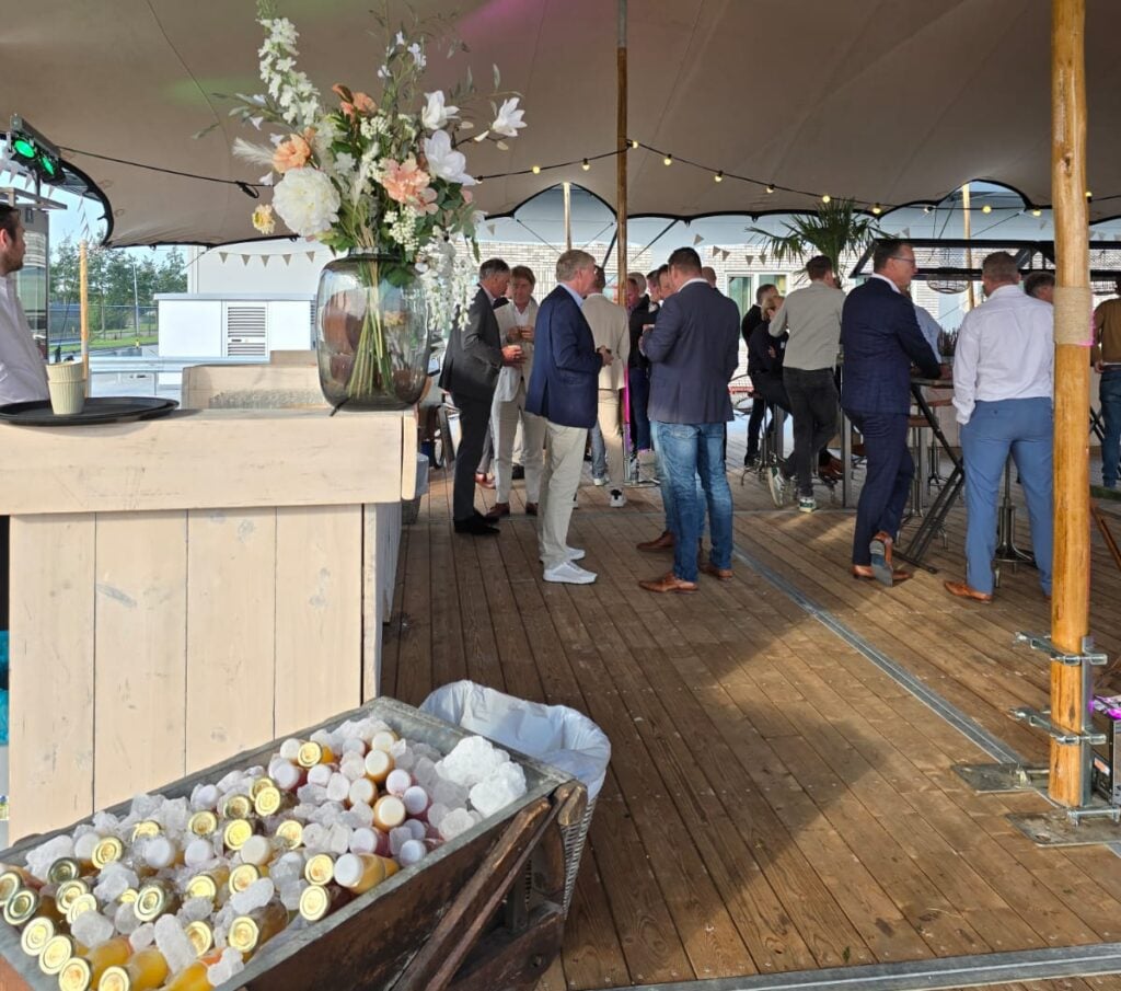 bam wood concepts - zakelijke opening - relaties - stretchtent