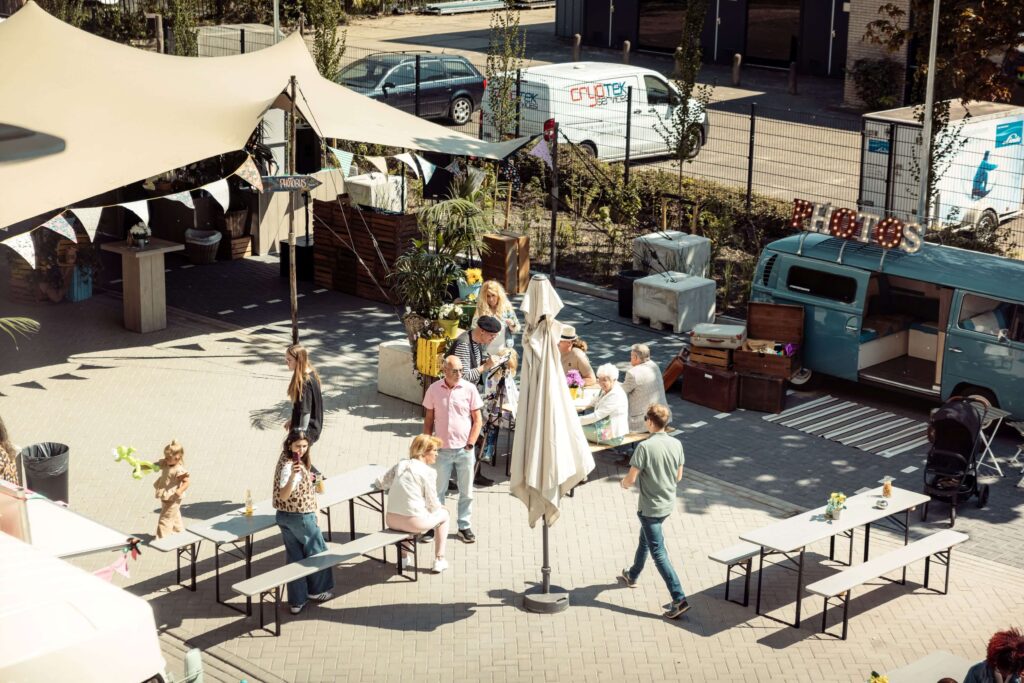 festivalsfeer- familiedag- stretchtent- fotobus- kids- entertainment