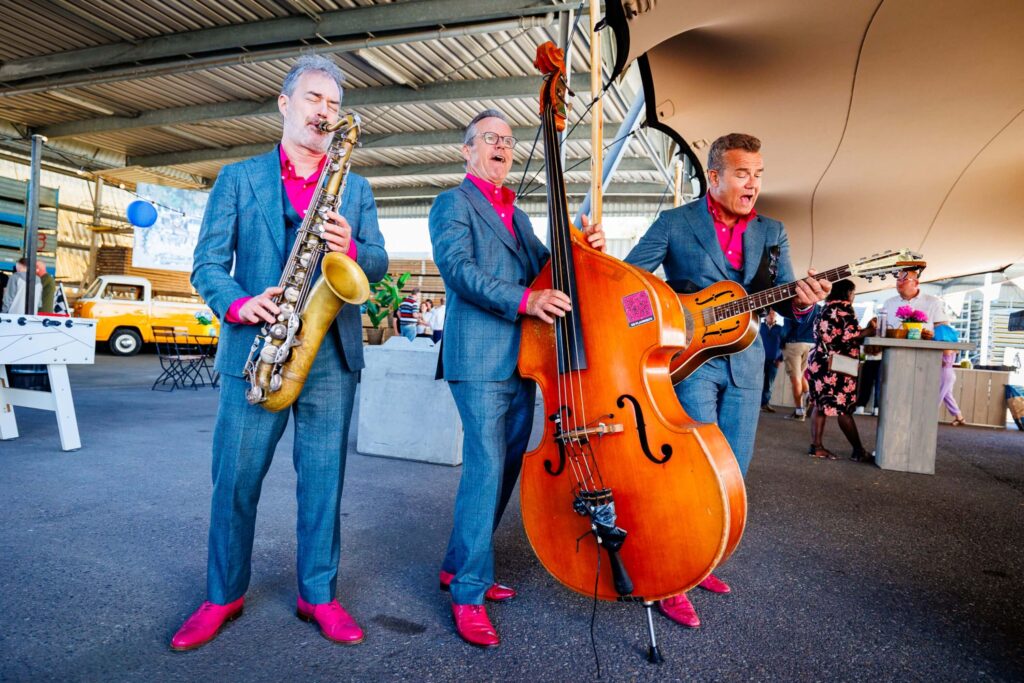 muzikaal trio- muzikaal entertainment- music- familiedag amusement- advance events