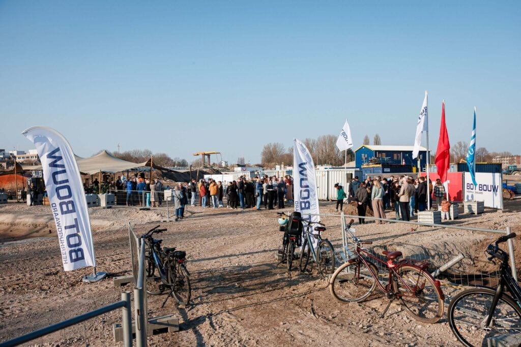 start bouw evenement- stretchtent- bewoners- meet en greet