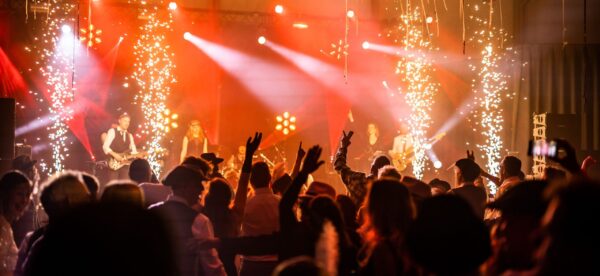 advance events- evenementenbureau en organisatiebureau- specialist in jubileumevents- zakelijke events. bedrijfsfeesten, eindejaarsfeesten en evenementen op eigen locatie