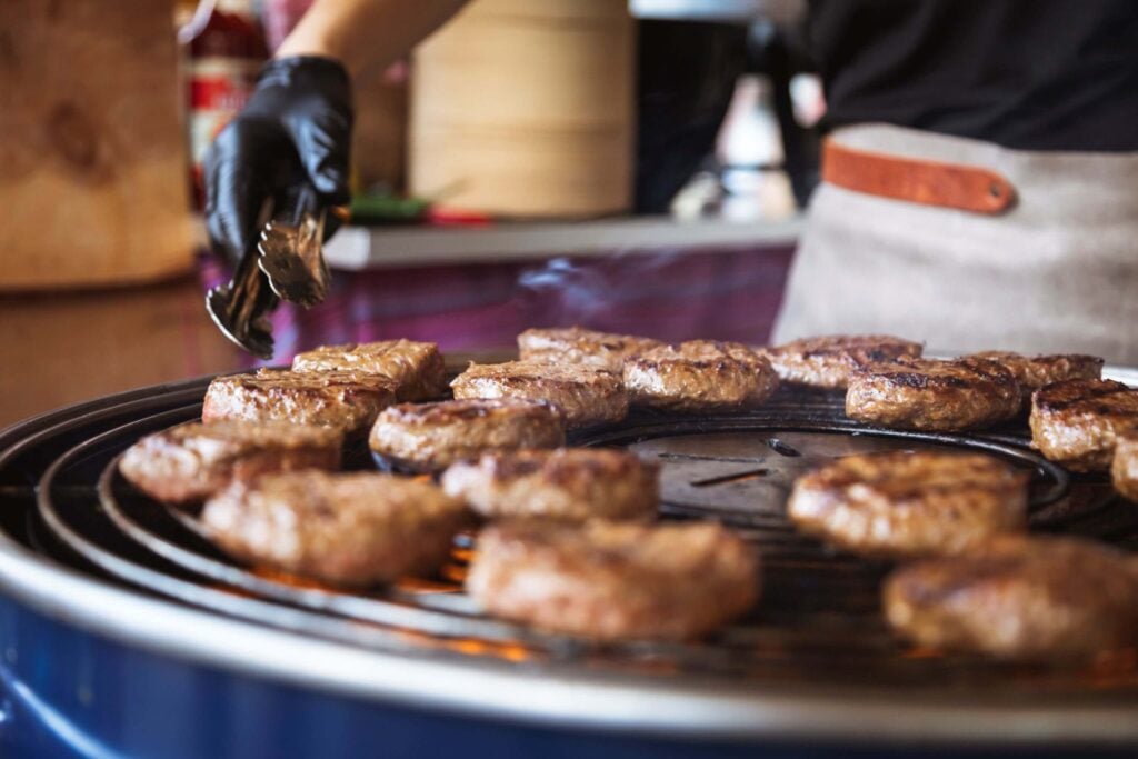 bbq- catering- burgers- familiedag op eigen bedrijf- advance events