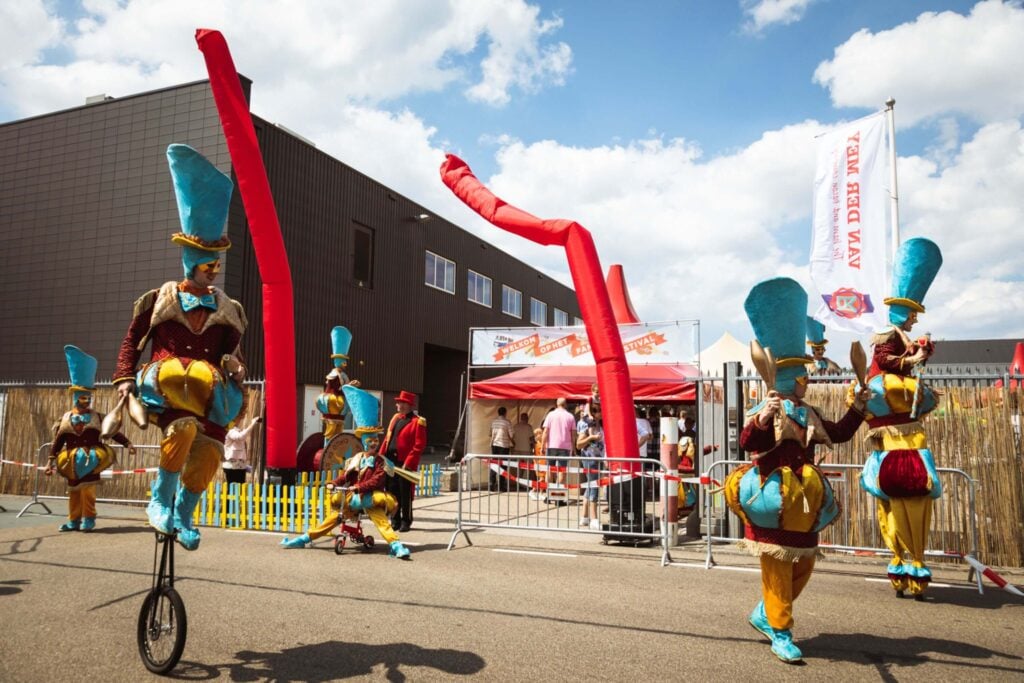 circus- parade- artiesten- beleving- advance events