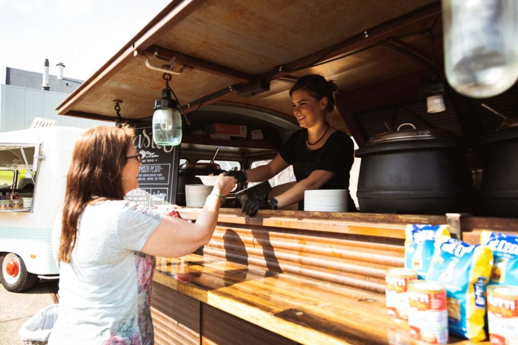 foodtruck- event op eigen bedrijf- familiefestival- advance events