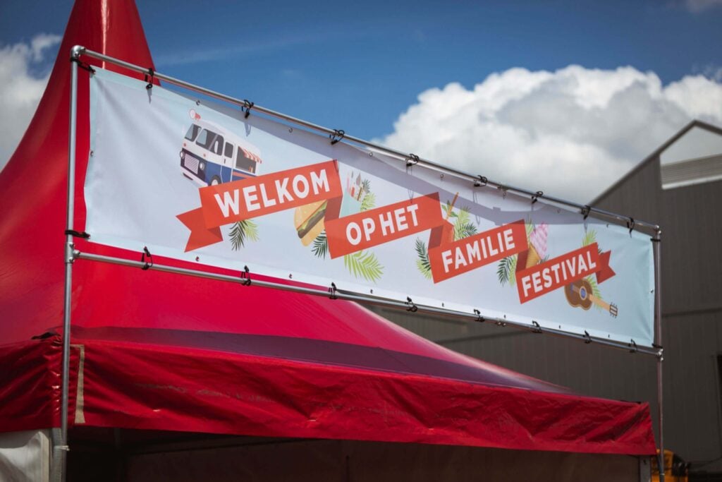 van der mey familiefestival- entreetent- banner- familiedag