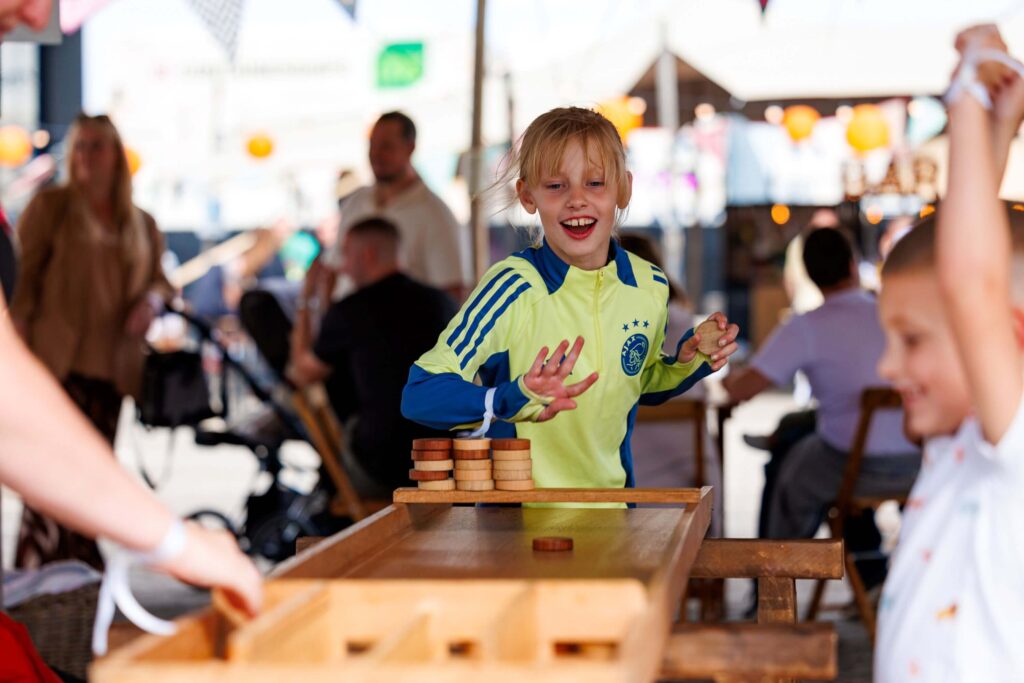 kids entertainment- spelletjes- sjoelen- amusement- advance events