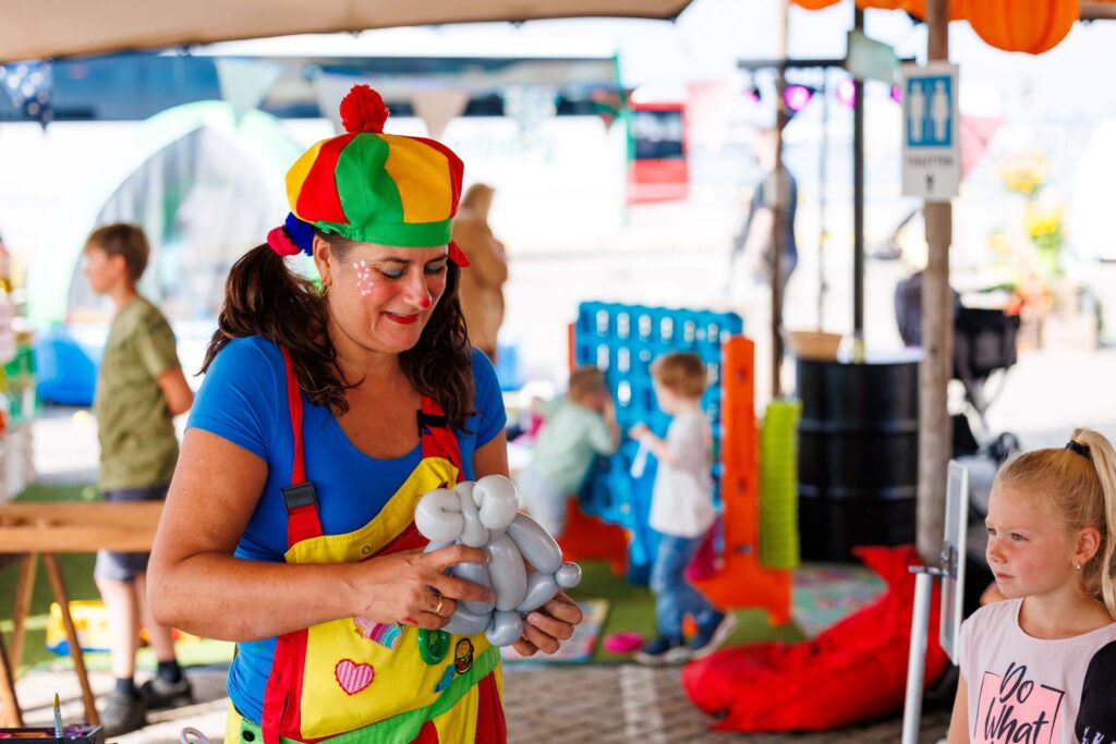 schminkster- ballonartiest- kids- entertainment- familiefestival- advance events